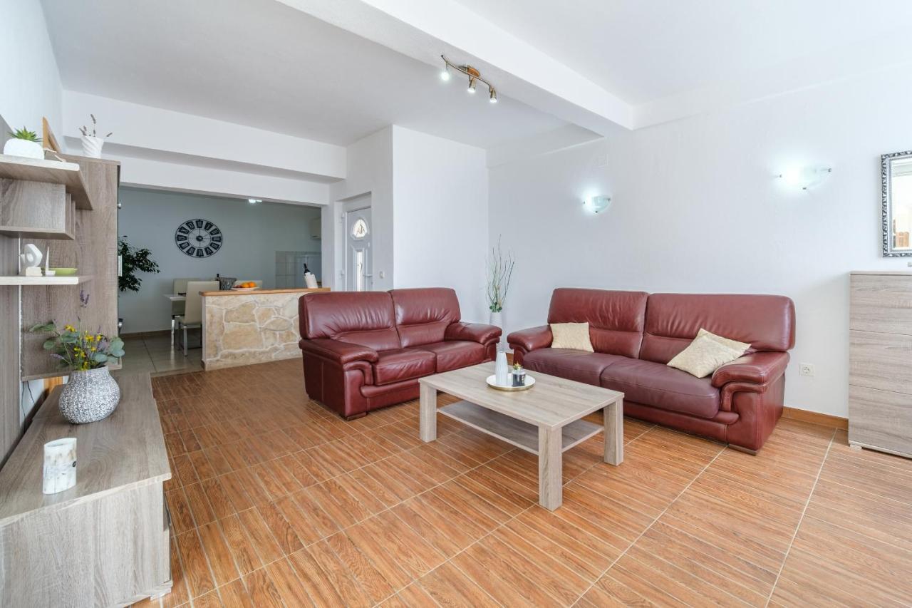 Rooms Plaza Divuje Мурвица Екстериор снимка