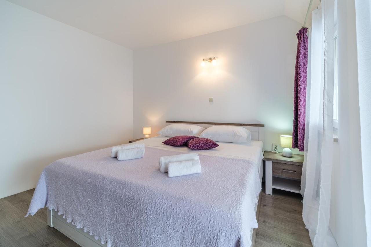 Rooms Plaza Divuje Мурвица Екстериор снимка