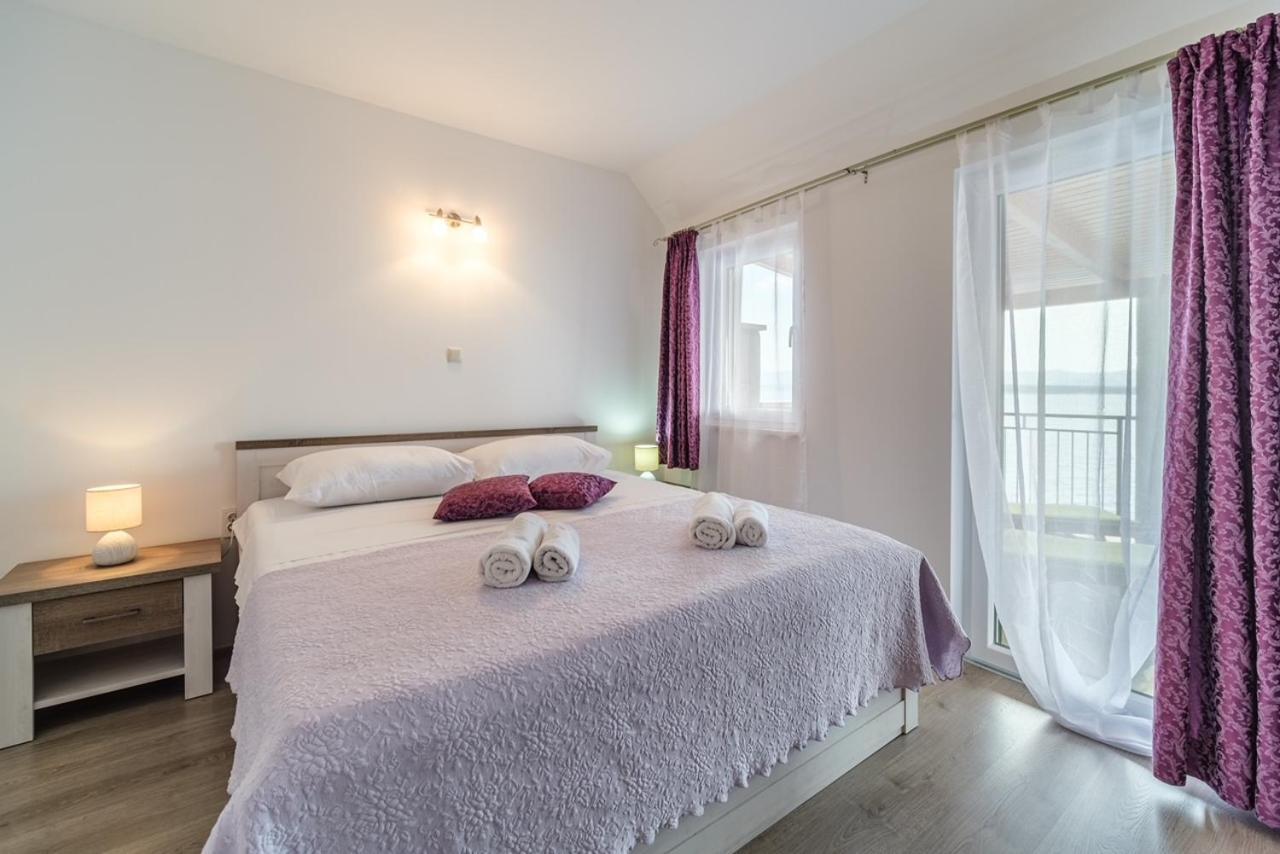 Rooms Plaza Divuje Мурвица Екстериор снимка