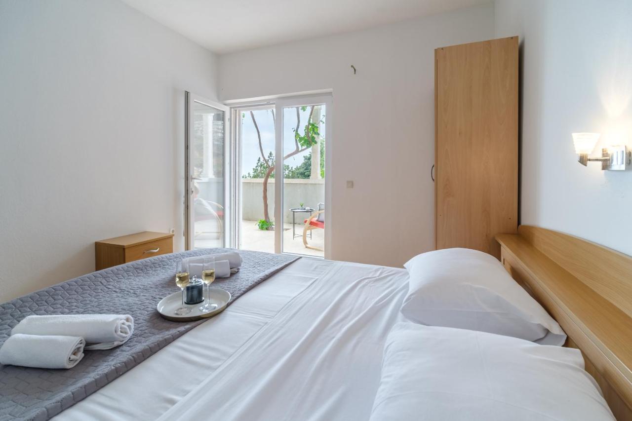 Rooms Plaza Divuje Мурвица Екстериор снимка