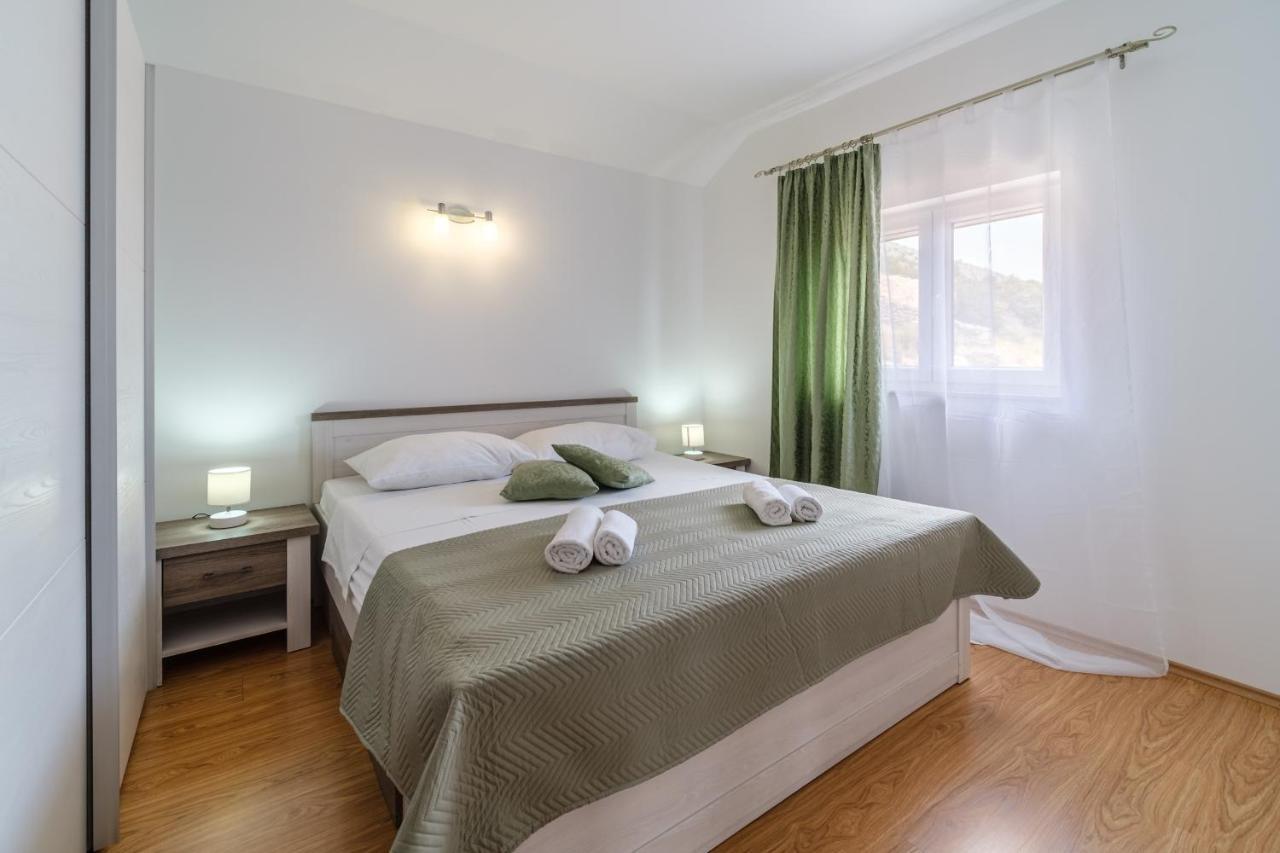 Rooms Plaza Divuje Мурвица Екстериор снимка